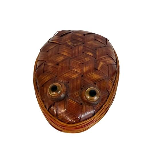 Vintage Woven Wicker Rattan Frog Trinket Box Handmade Bamboo 4"x3" Unique - Picture 2 of 5